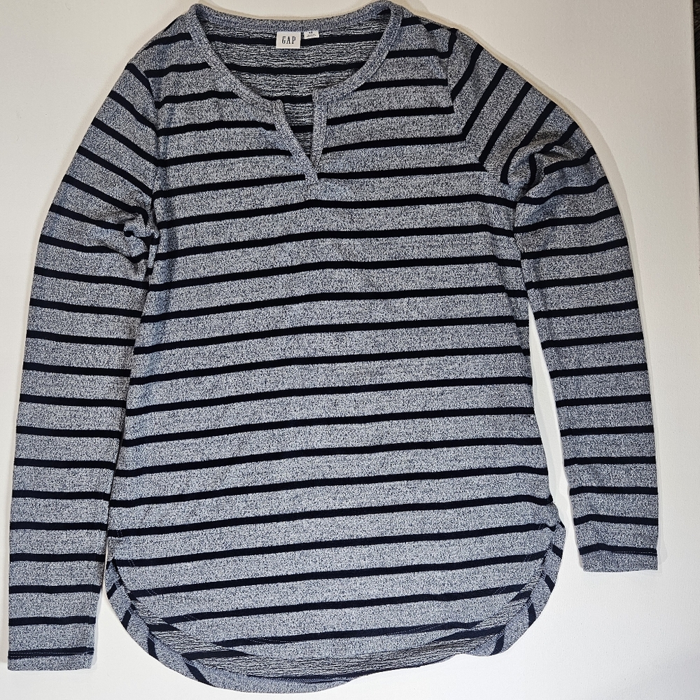 Gap Lightweight Sweater Women's XS Grey Blue Striped Fall Classic Comfort‎ Top